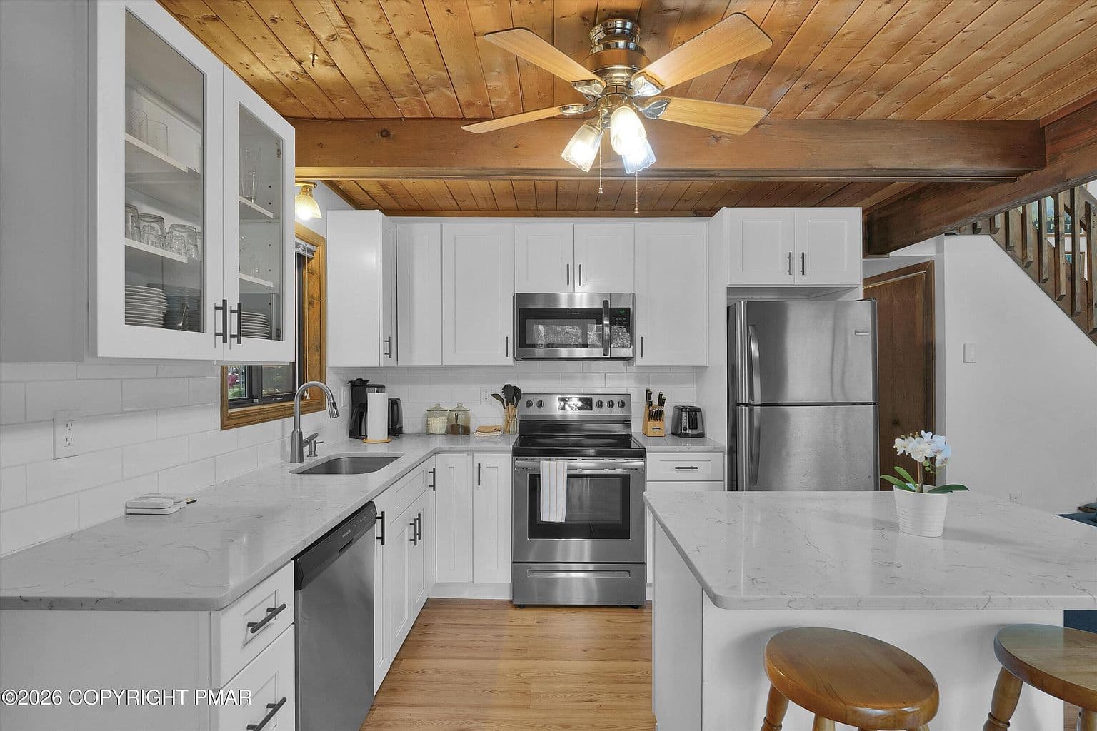 228 Mountain View Dr — photo 5
