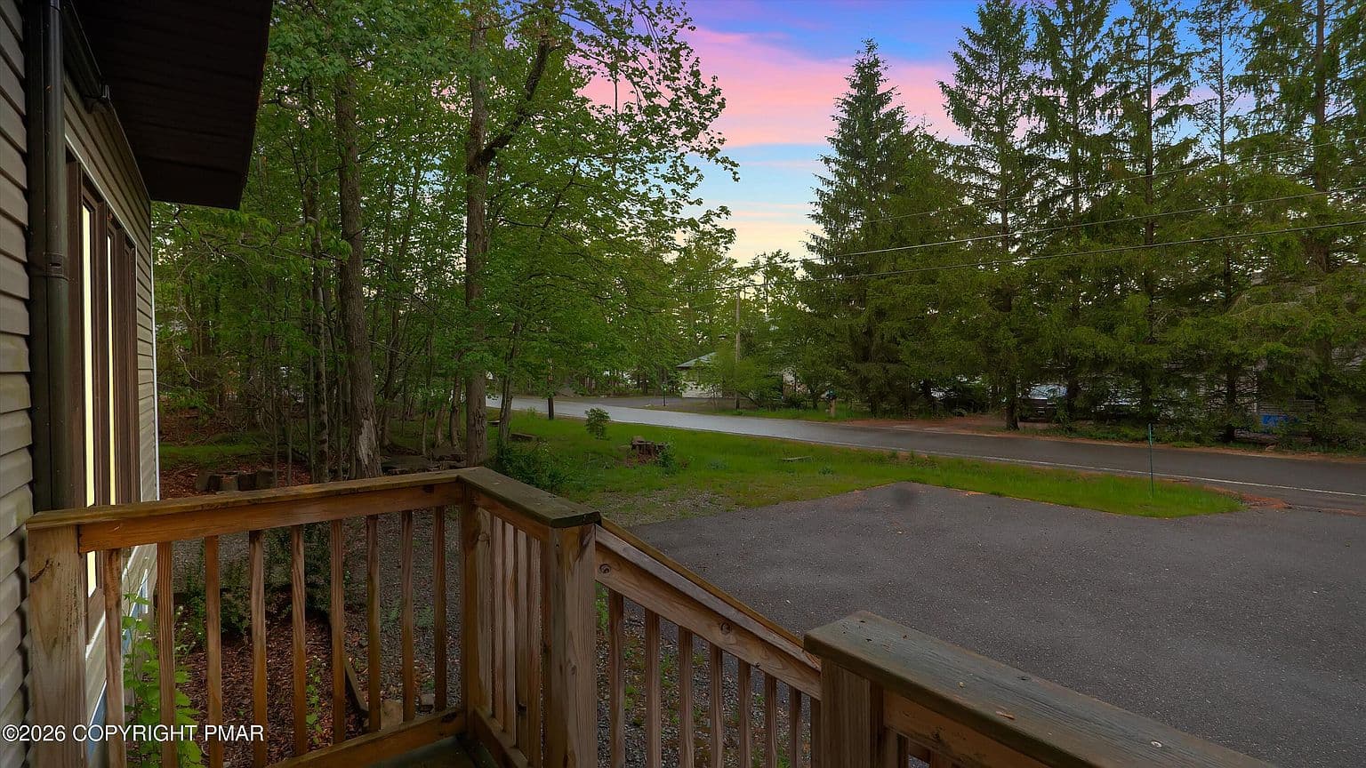 1460 Waterfront Dr — photo 5
