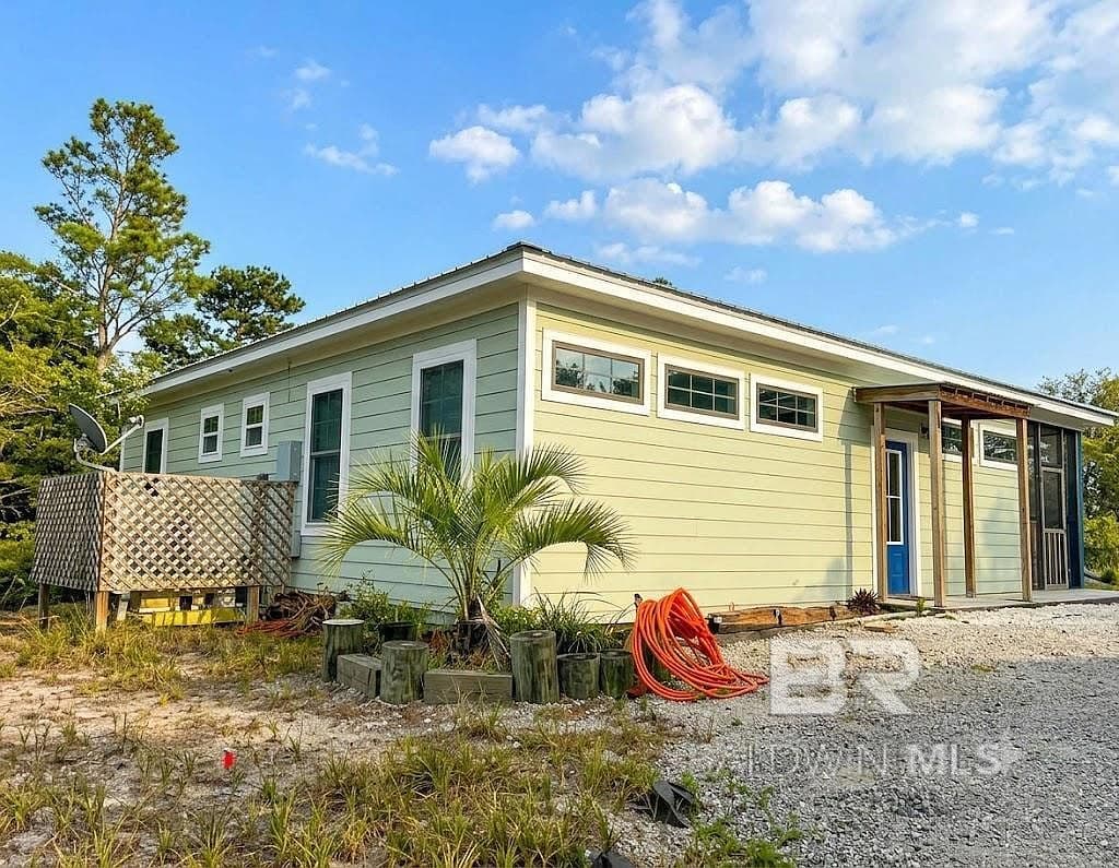 8948 Bluefish Dr - Image 2
