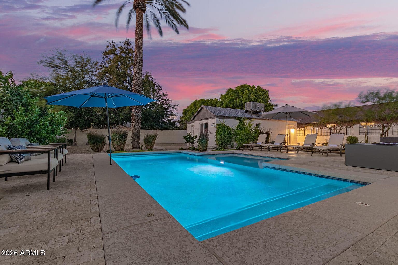 440 W Pepper Place