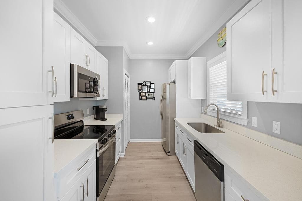 31 Coral Way - Image 3