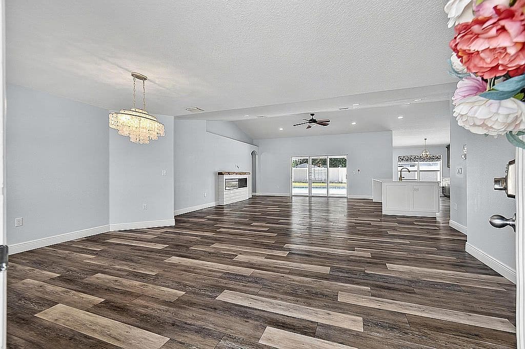 224 Bird Of Paradise Dr - Image 3