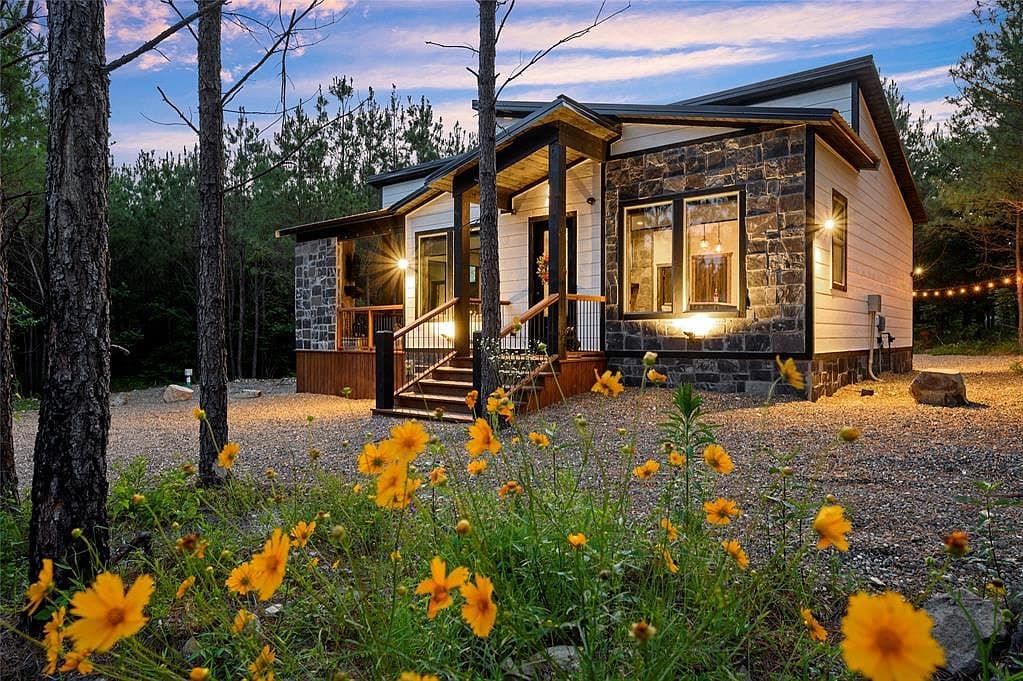 46 Boulder Grv