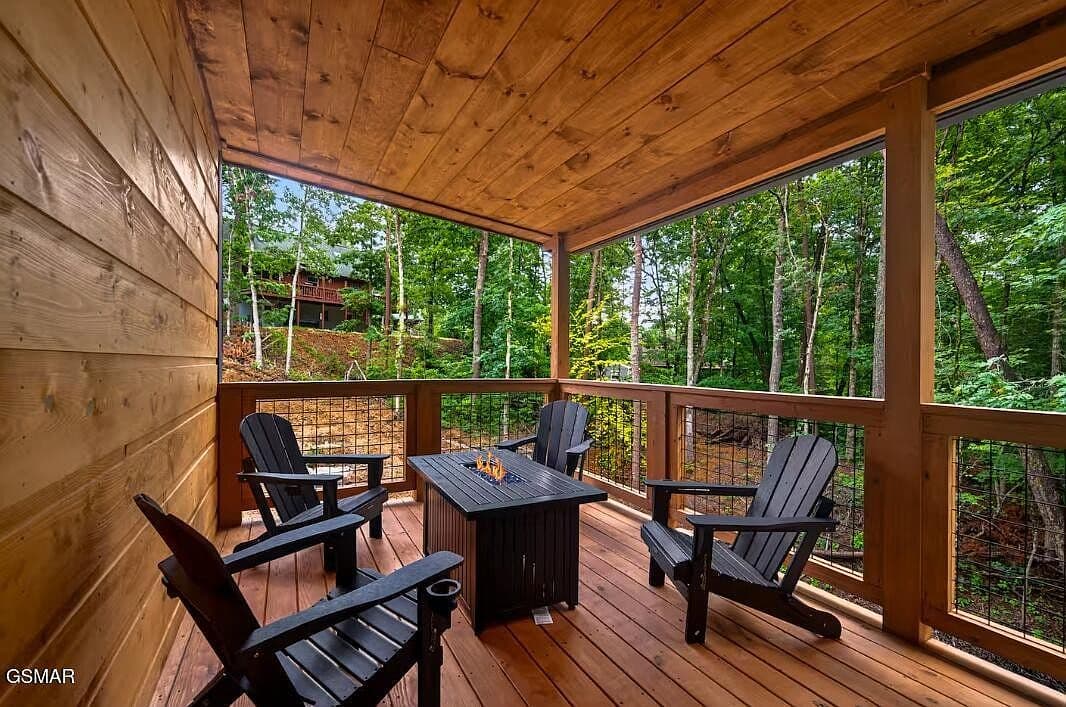 615 Country Oaks Dr — photo 5