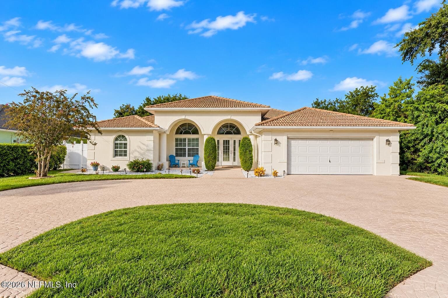 8 Fieldstone Lane