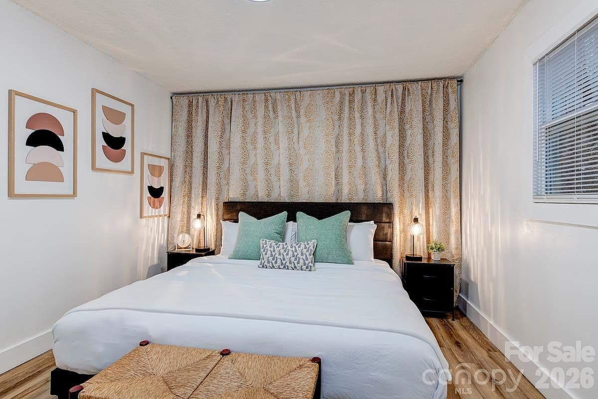36 Collins Mountain Dr - Image 3