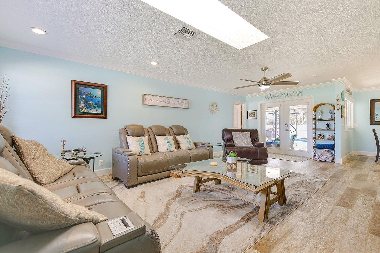 708 Weldwood Road - Image 3