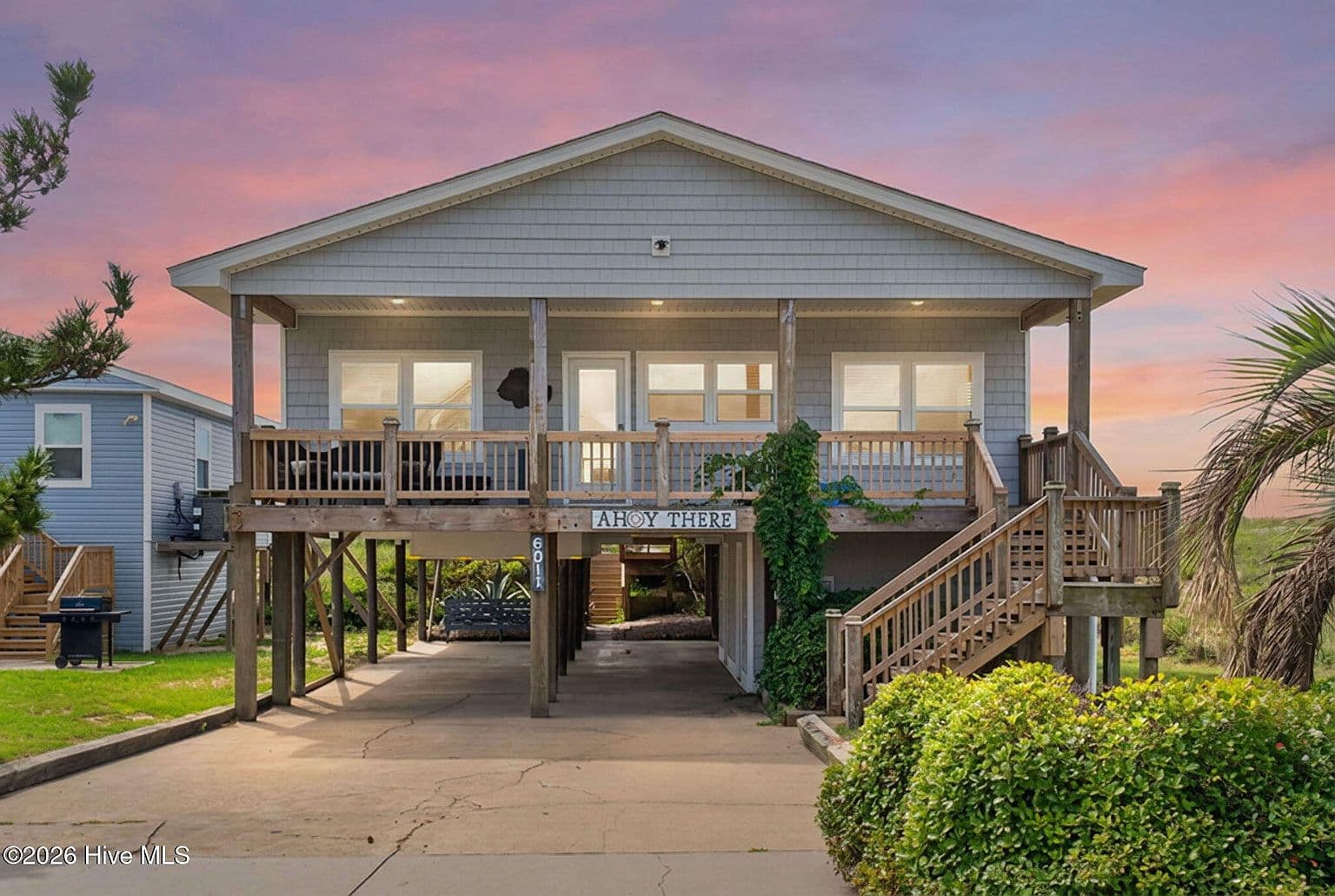6011 W Beach Drive - Image 3