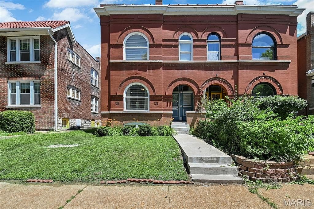 4033 Cleveland Ave - Image 2
