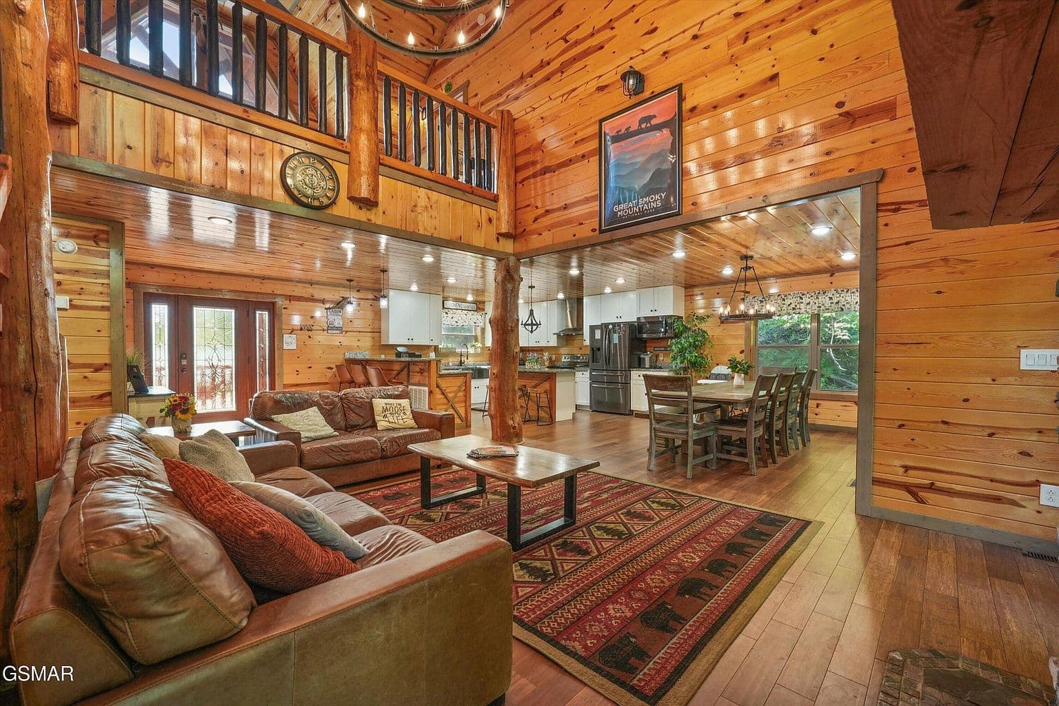 1041 Vista Dr - Image 3