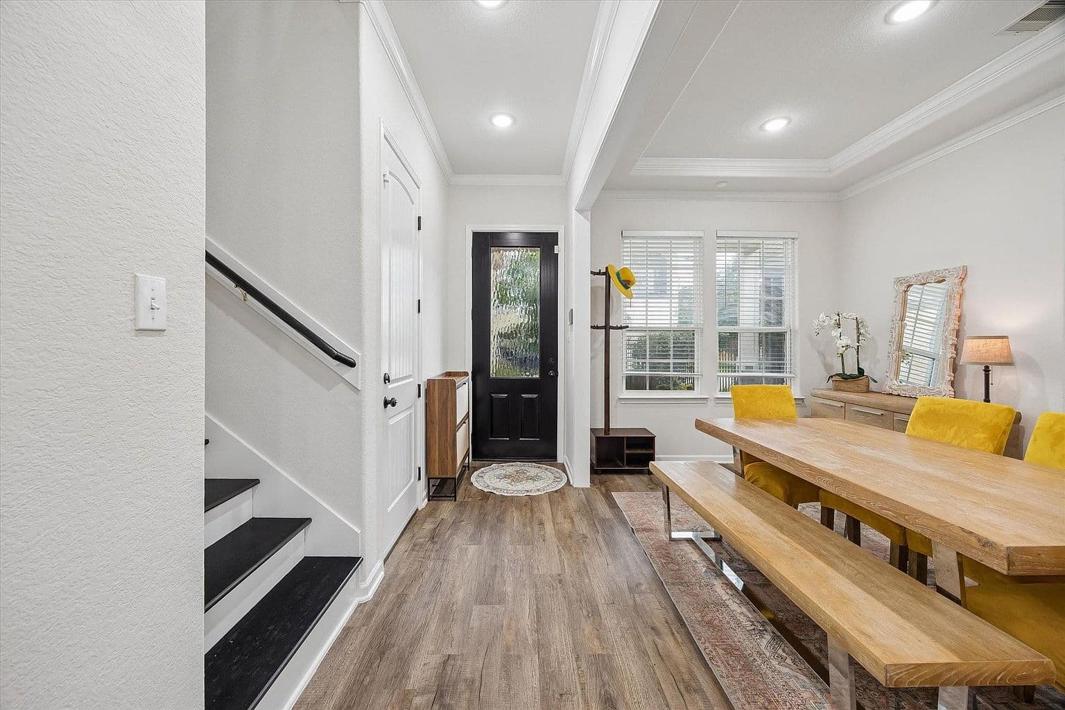 1007 E 32nd St — photo 6