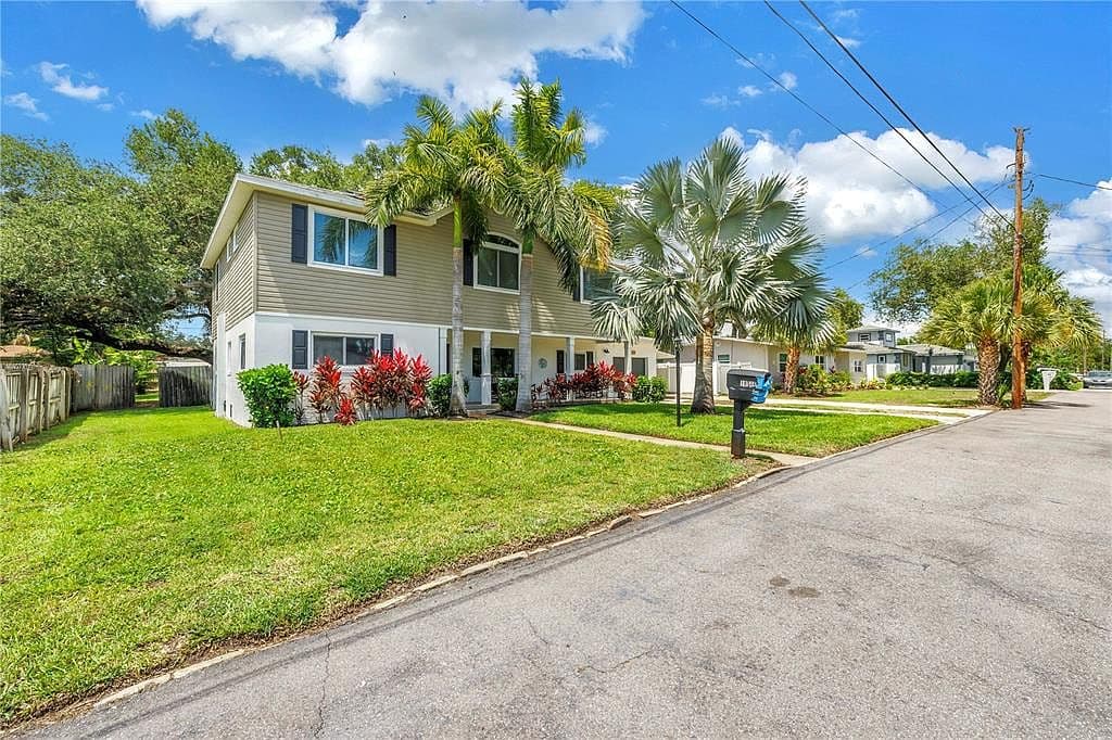 10819 Seminole Dr N - Image 3
