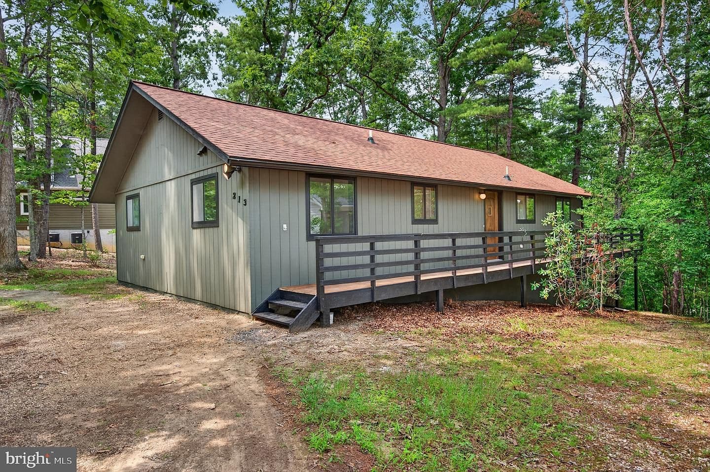 213 Morrie Dr