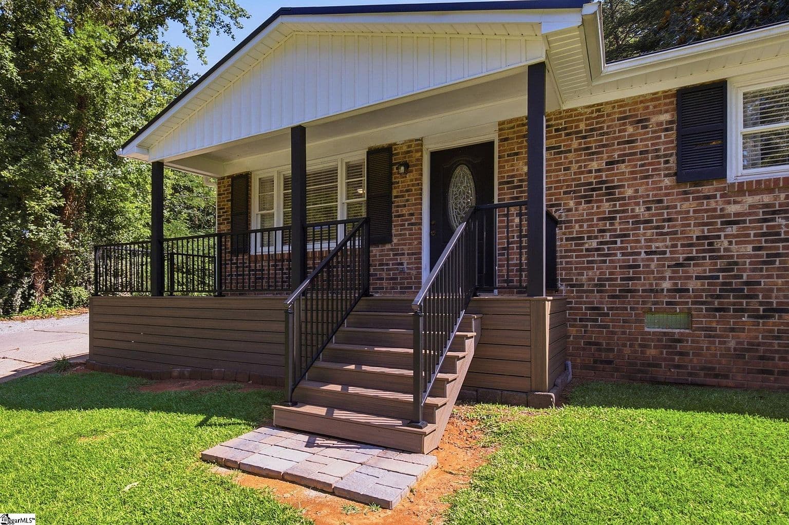 30 Dogwood Dr - Image 3