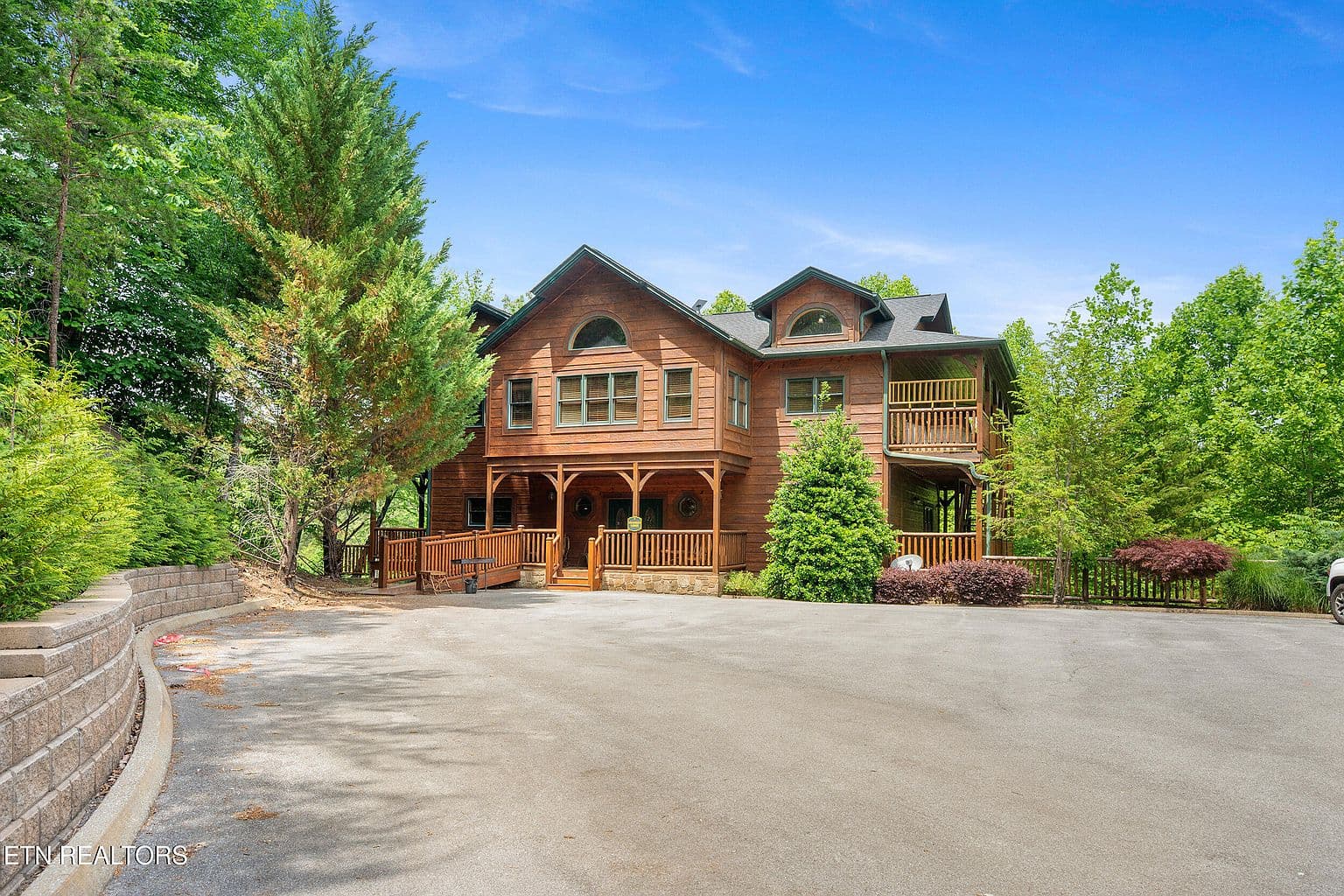 213 Dogwood Point Way - Image 3
