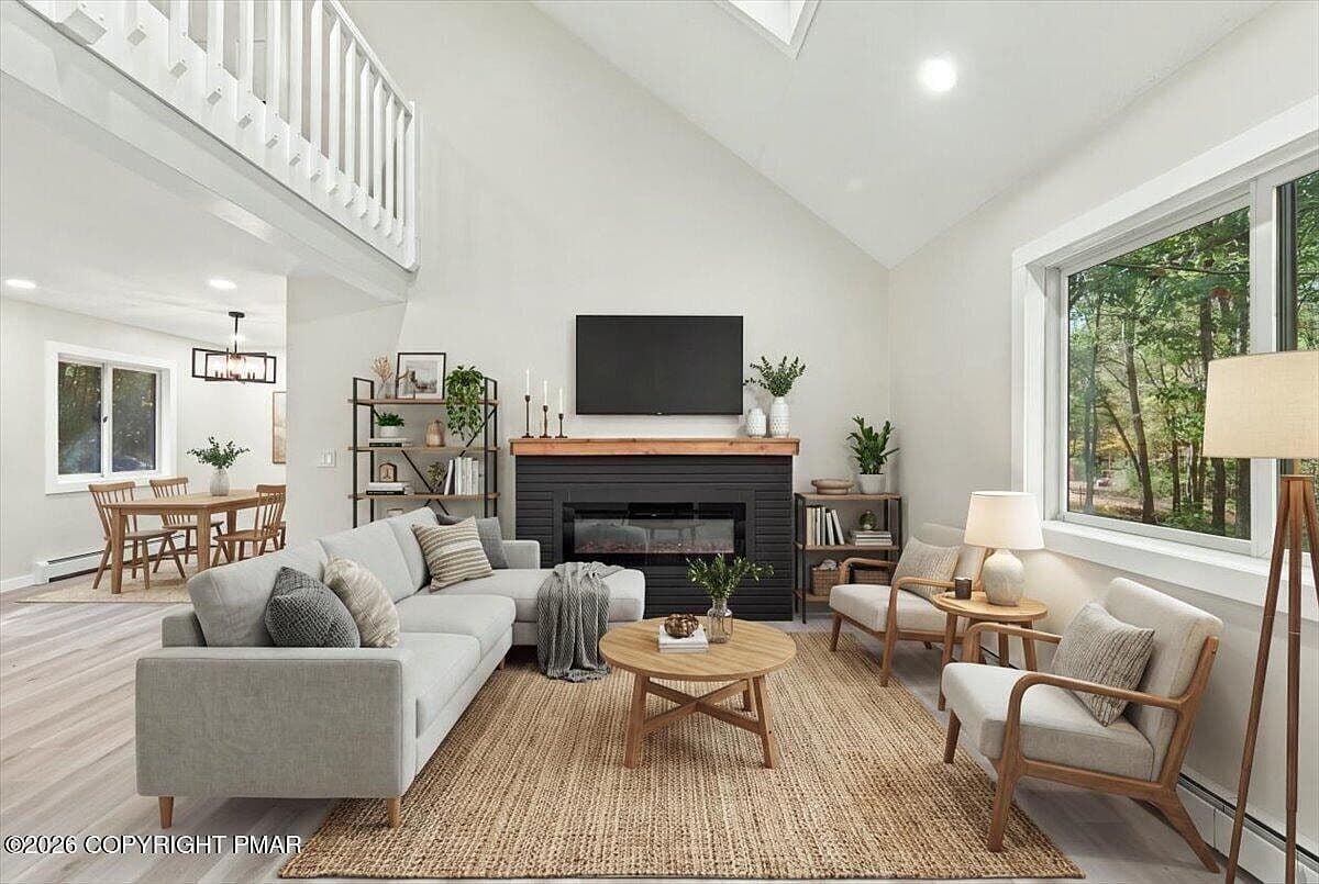 293 Canal Rd - Image 2