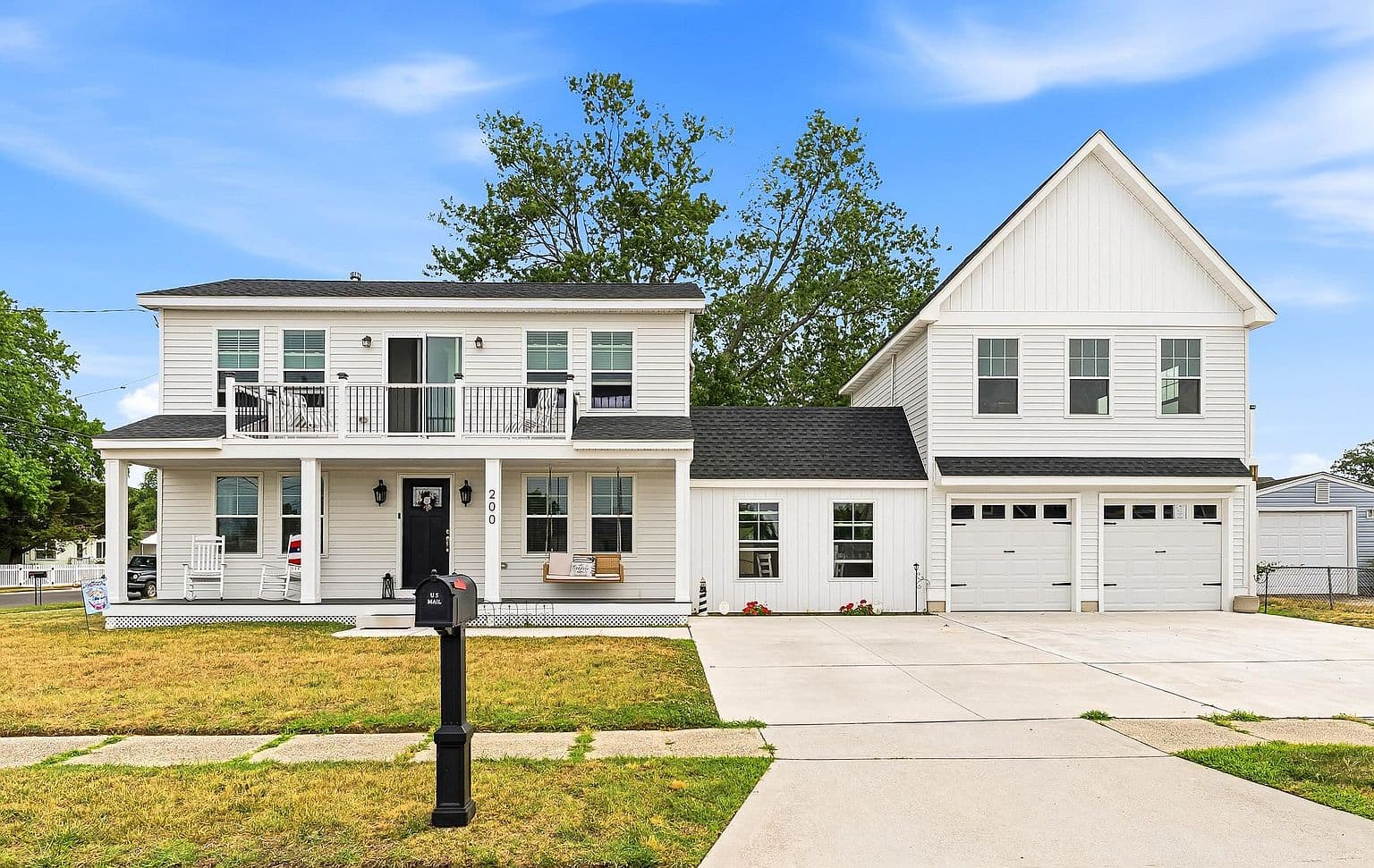 200 Holmes Ave N