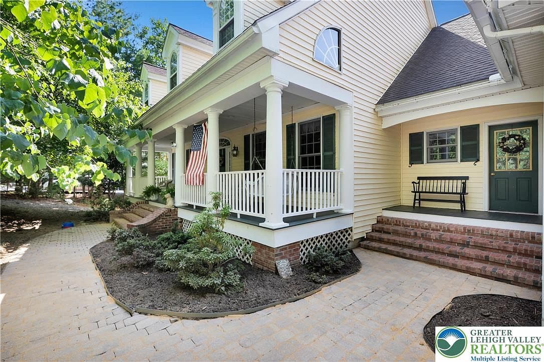 237 Eastshore Dr - Image 3