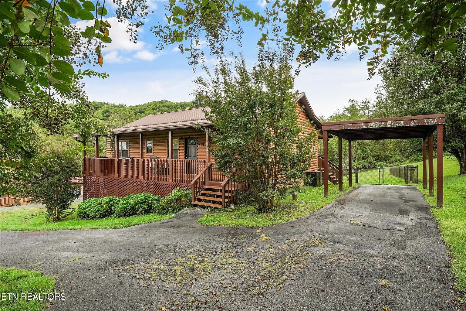 1417 Tiffany Cove Way — photo 3