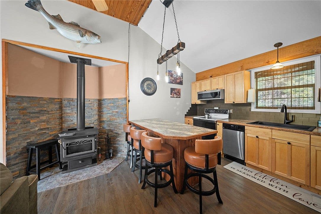 21289 Maple Dr — photo 5