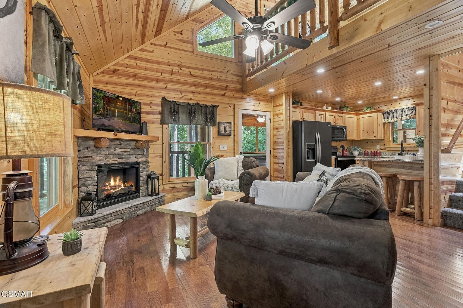 1824 Rhododendron Ln — photo 6