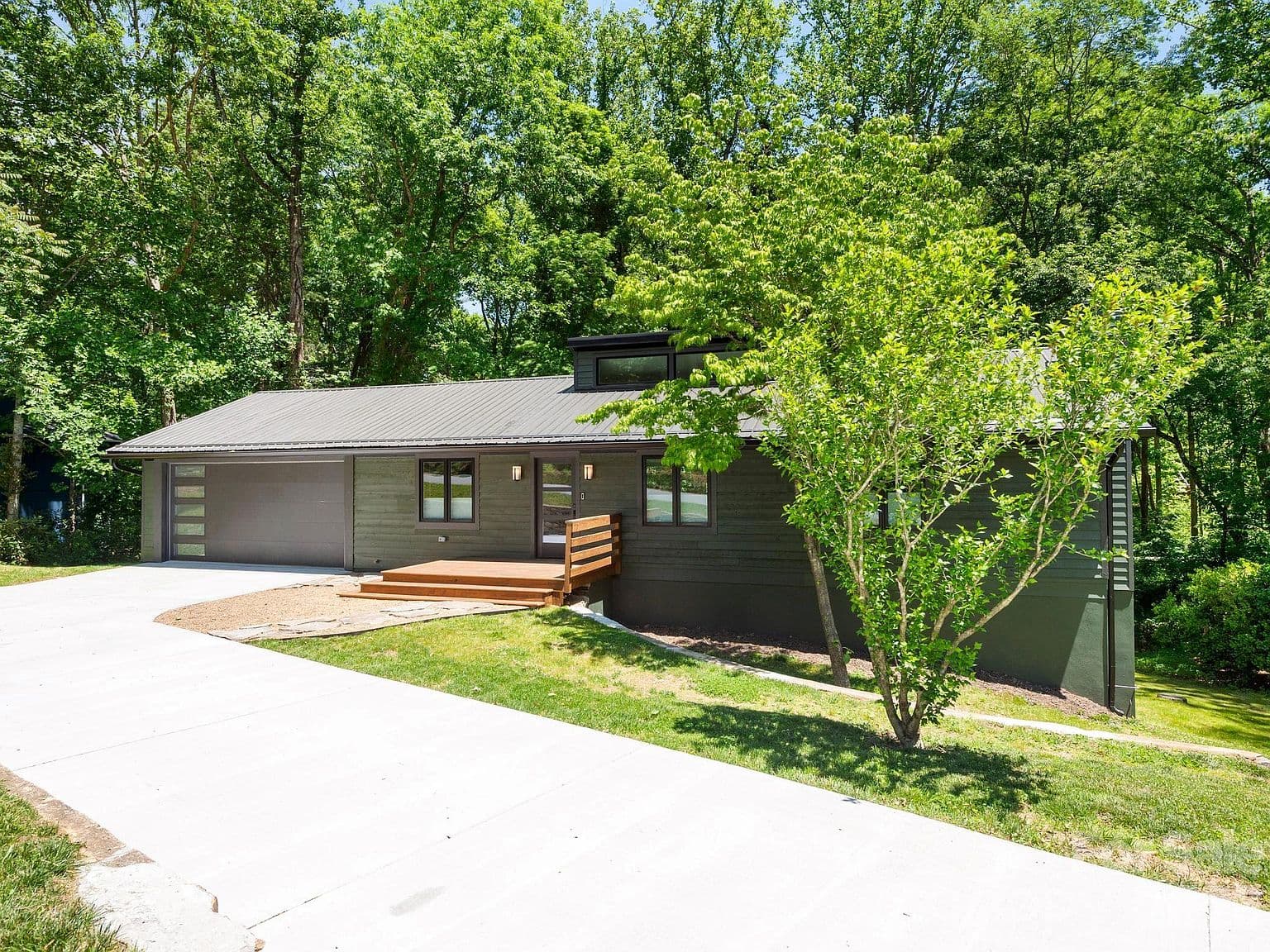 17 Muirfield Dr - Image 3
