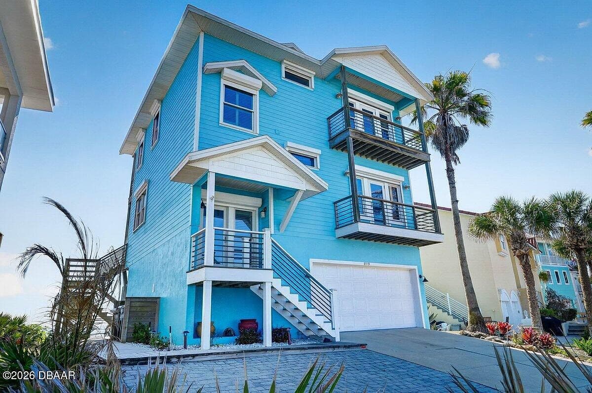 3319 N Ocean Shore Blvd