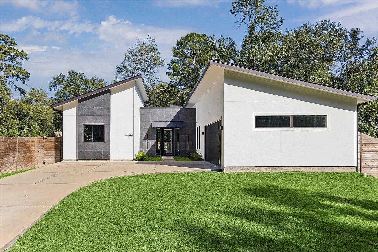 1643 Beech Dr