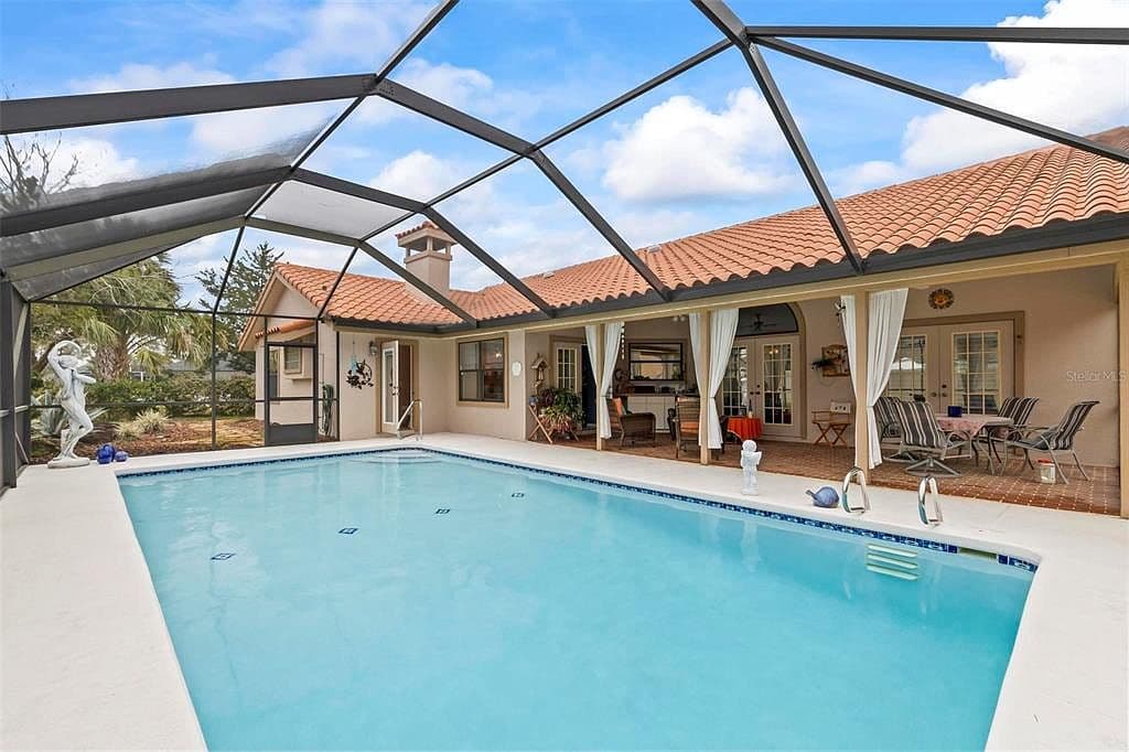 130 Bayside Drive - Image 3