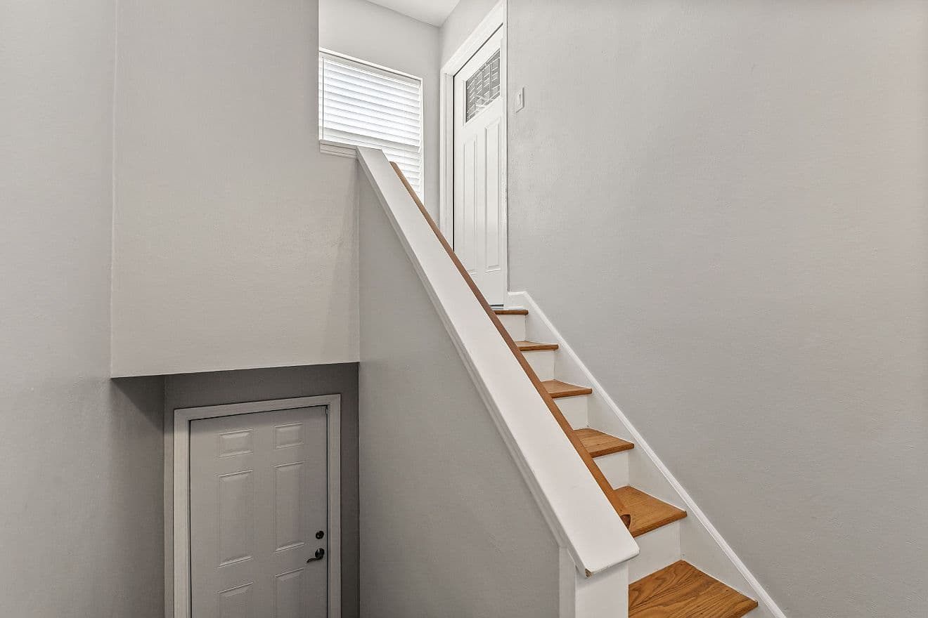 1838 Cherry St - Image 3