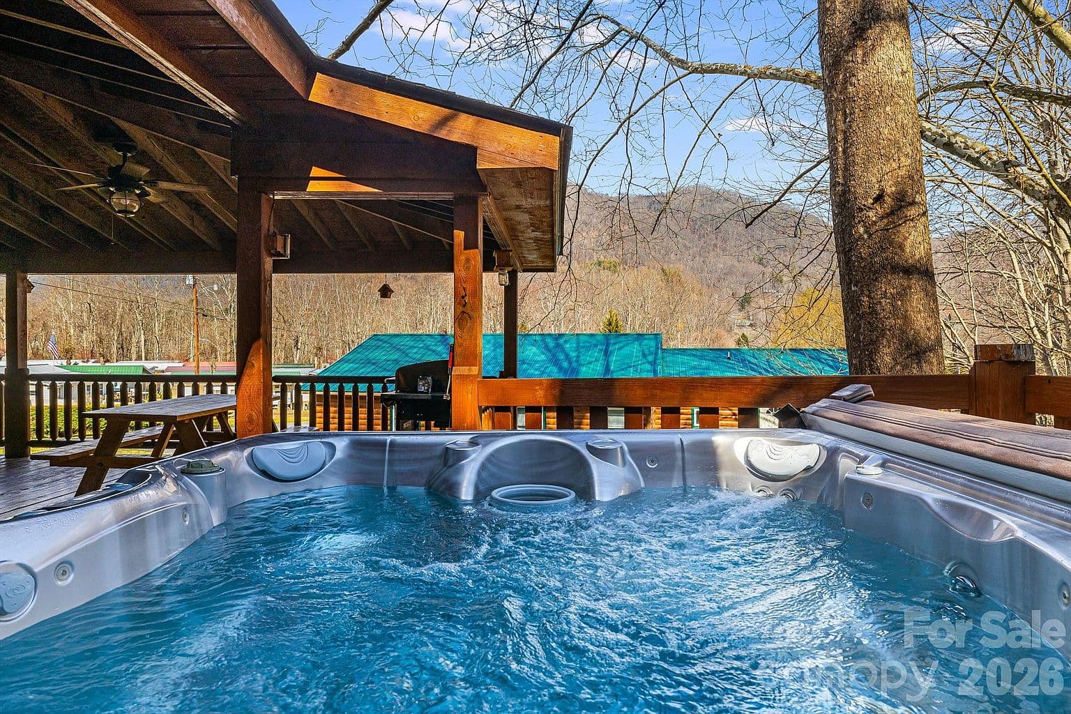 233 Rocky Top Rd — photo 5