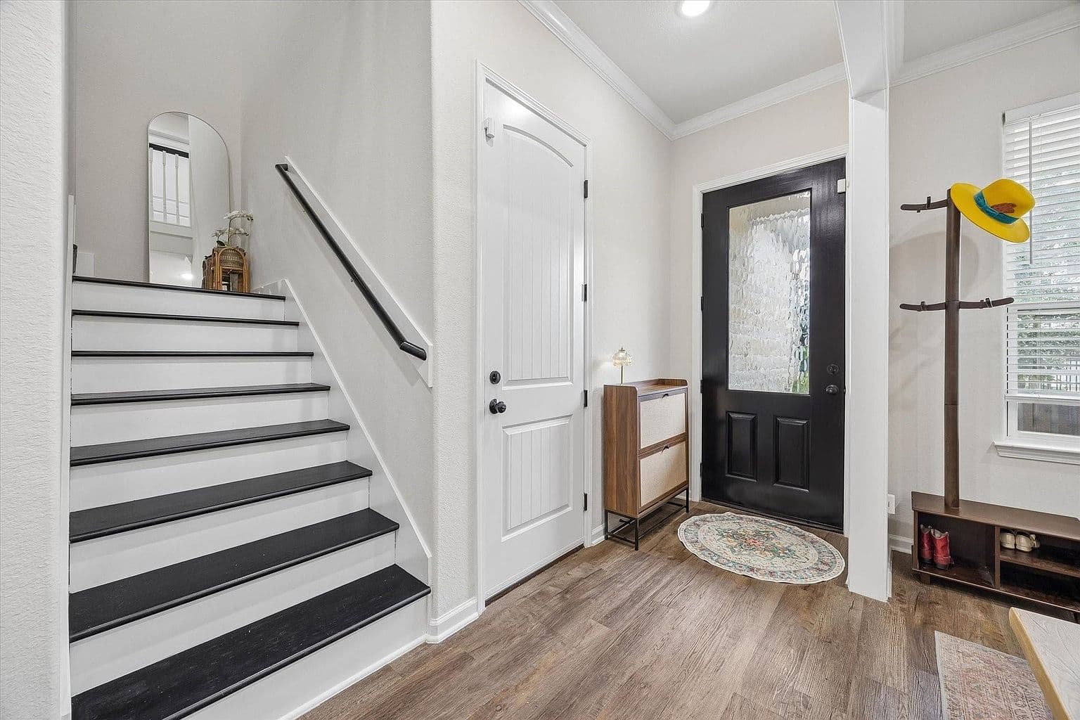 1007 E 32nd St — photo 5