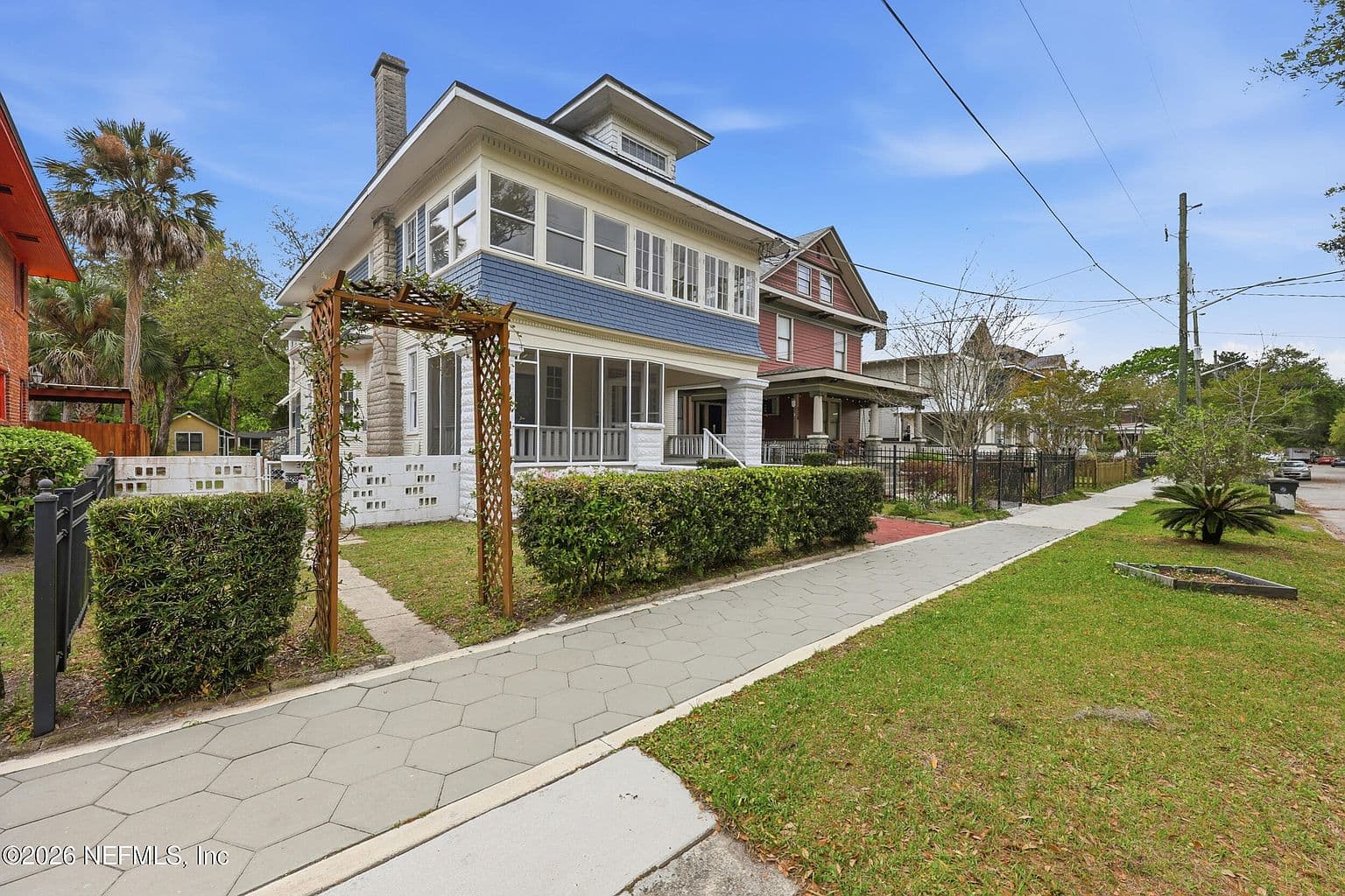 324 E 7th Street - Image 3