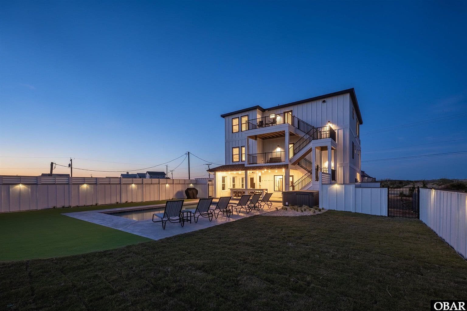 3940 N Virginia Dare Trail — photo 6