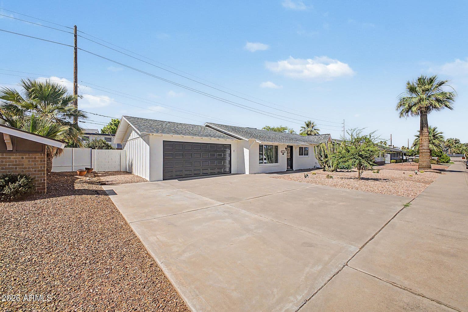 8725 E Coronado Road - Image 3