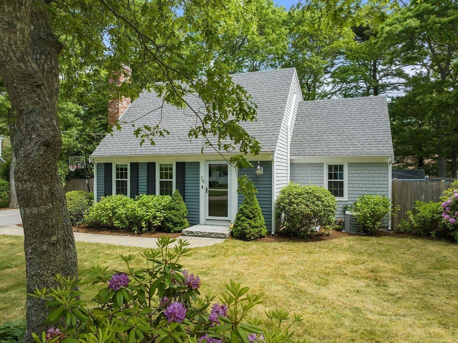 24 E Harbor Dr — photo 6