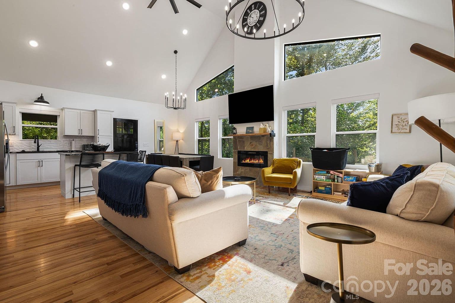 1016 Fontana Rd - Image 2