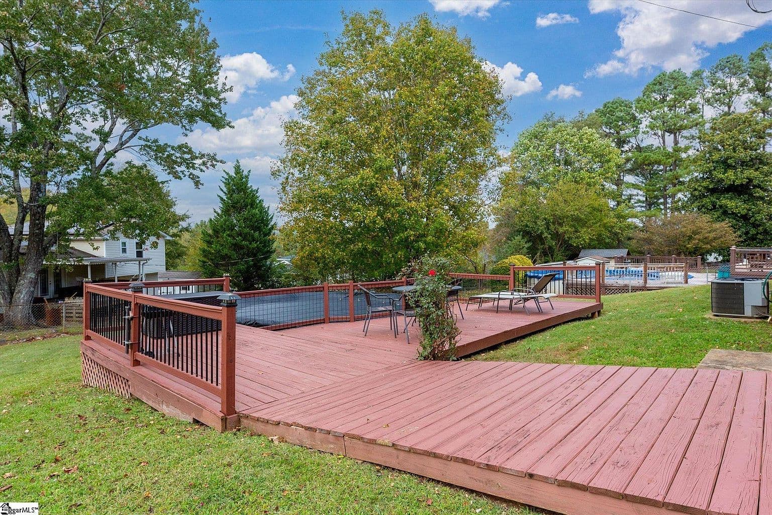 7 Bubbling Creek Dr — photo 6