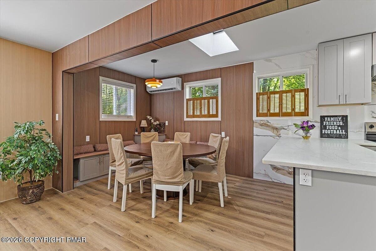 2159 Wild Laurel Dr — photo 5
