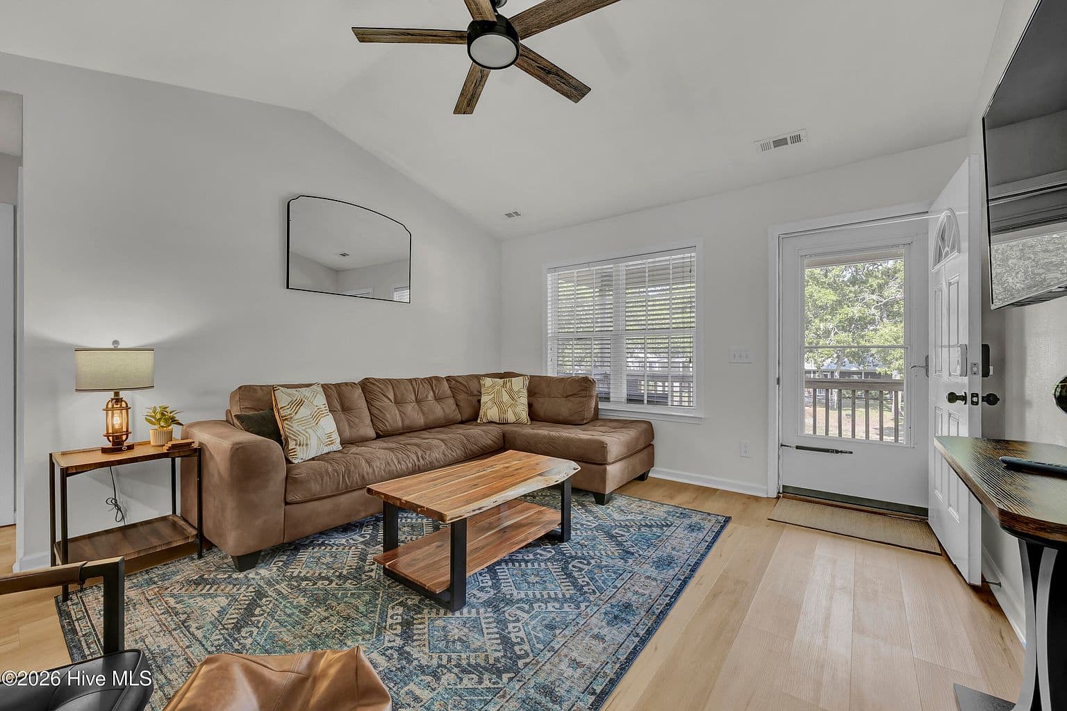 110 Nw 16th Street - Image 3