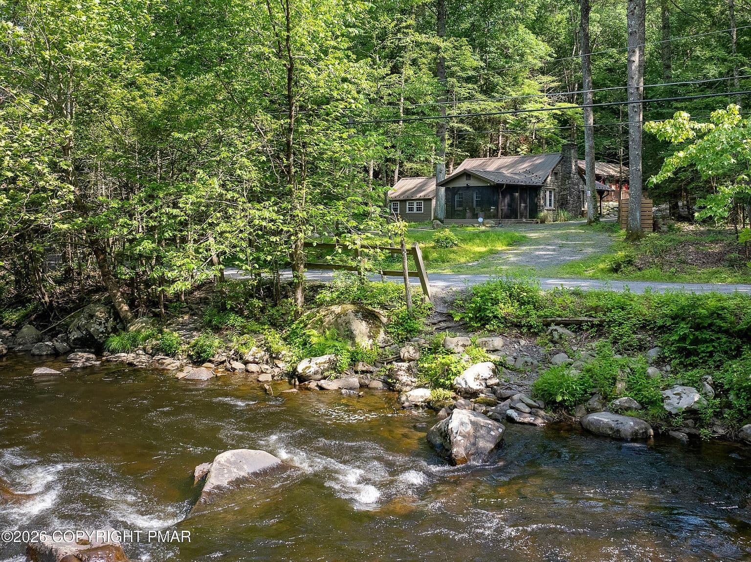 1021 Country Creek Ln