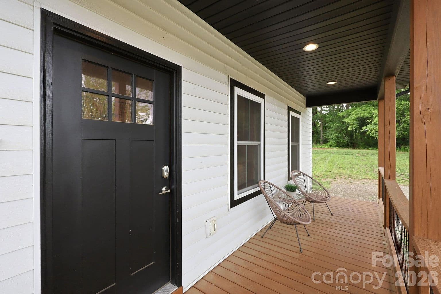 27 Ben Lippen Rd — photo 5