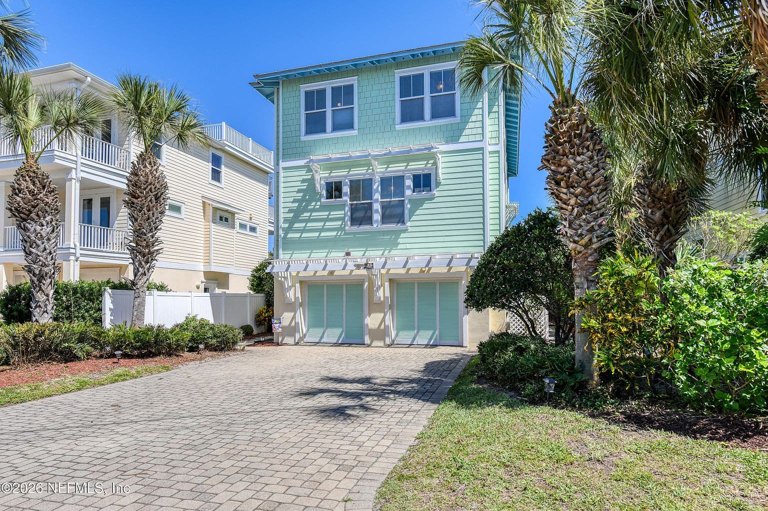 12 F Street
