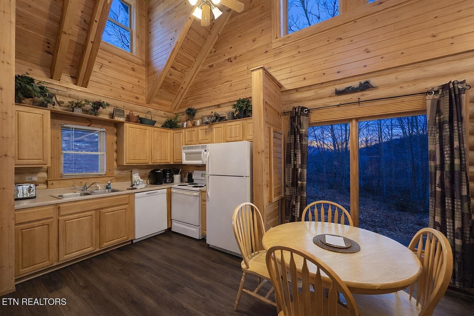 3221 Smoky Ridge Way - Image 3
