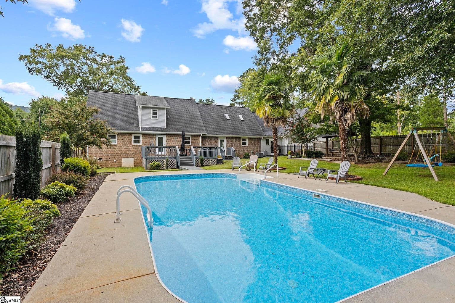 15 Morningdale Dr - Image 3