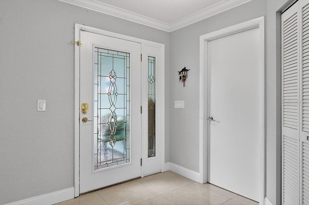 110 Cimmaron Drive — photo 4