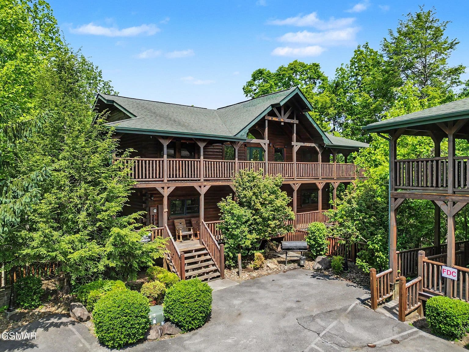 805 Spirit Loop Way - Image 3