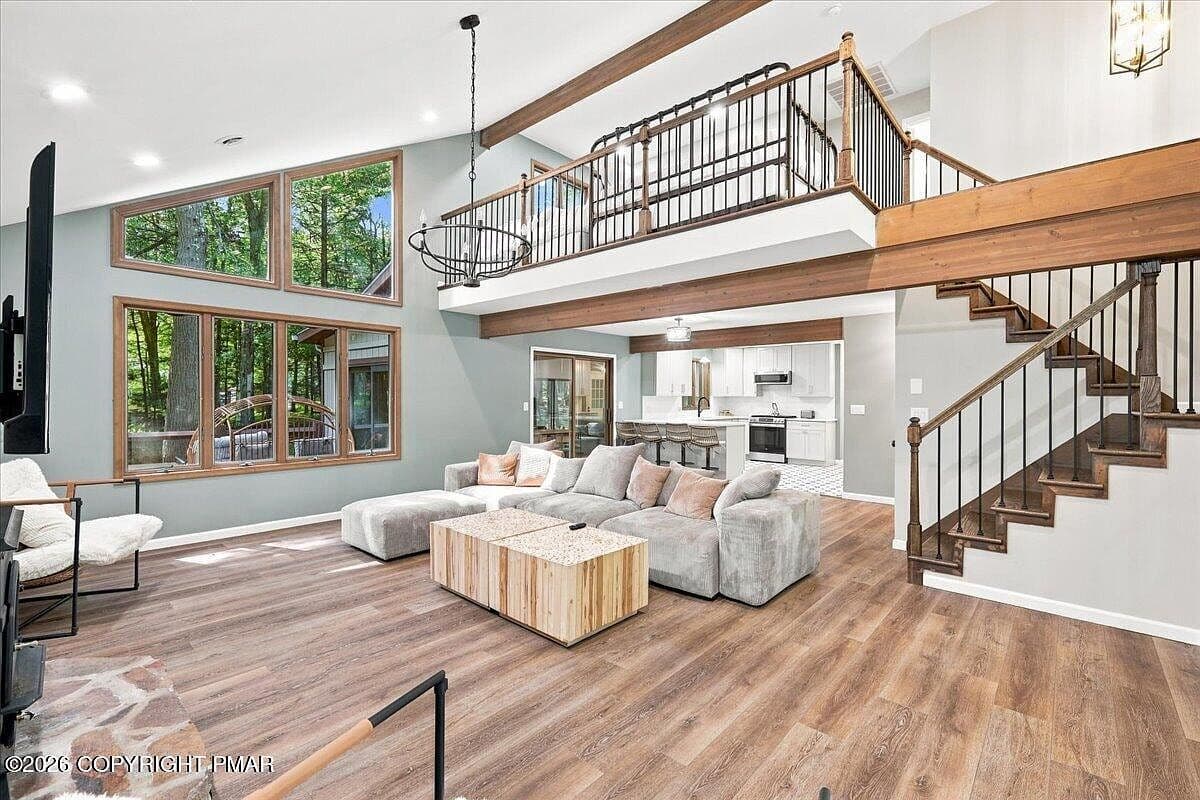 184 Sir Bradford Rd - Image 2