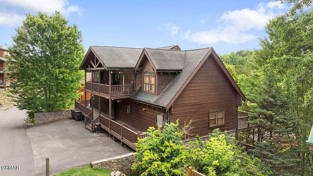 326 Alpine Mountain Way - Image 3