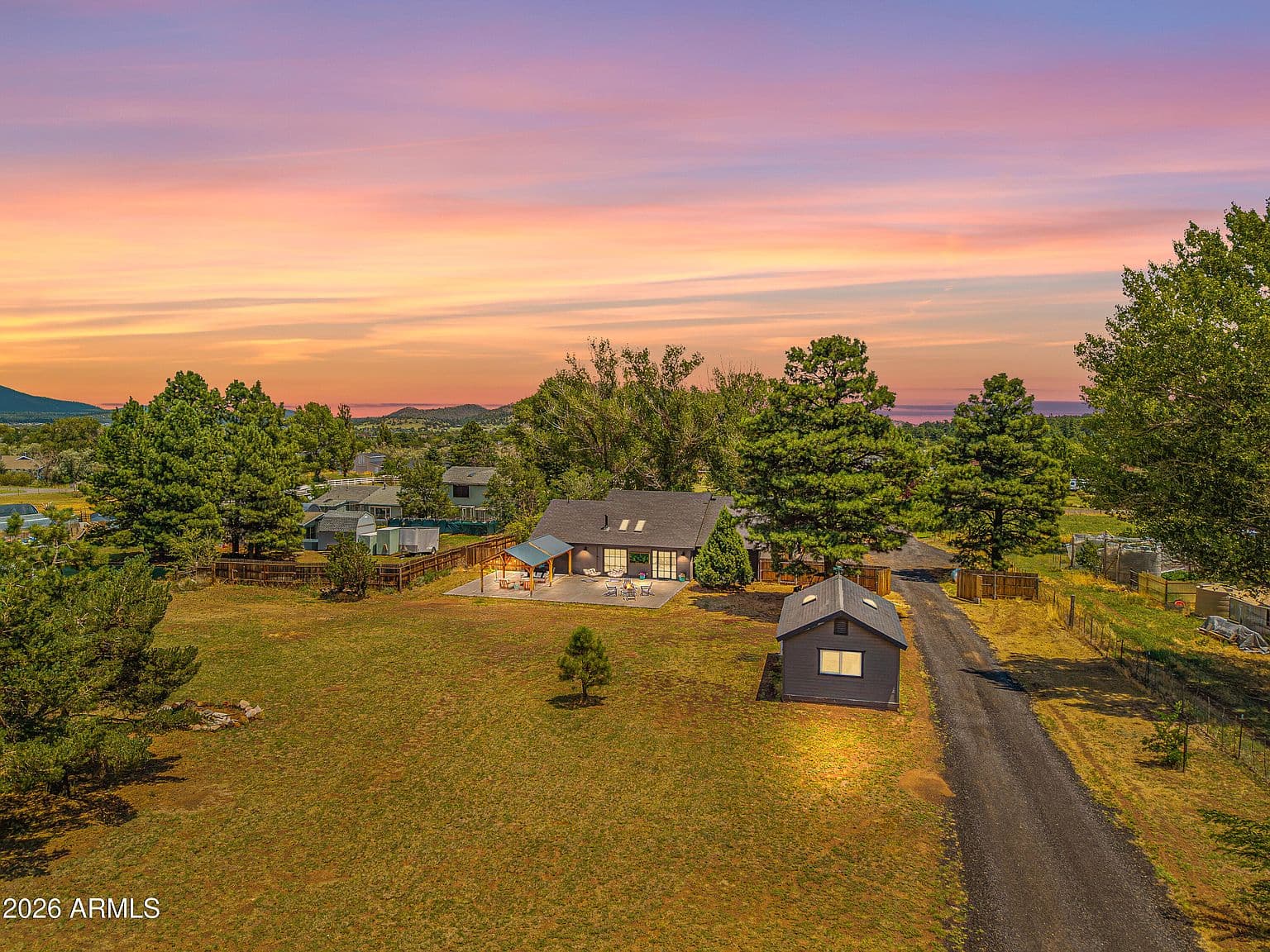 8150 N Masters Lane - Image 2